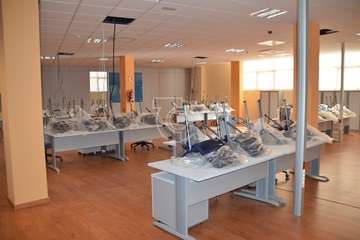 Visita al nuevo edificio administrativo de El Cubillo (Foto TA)